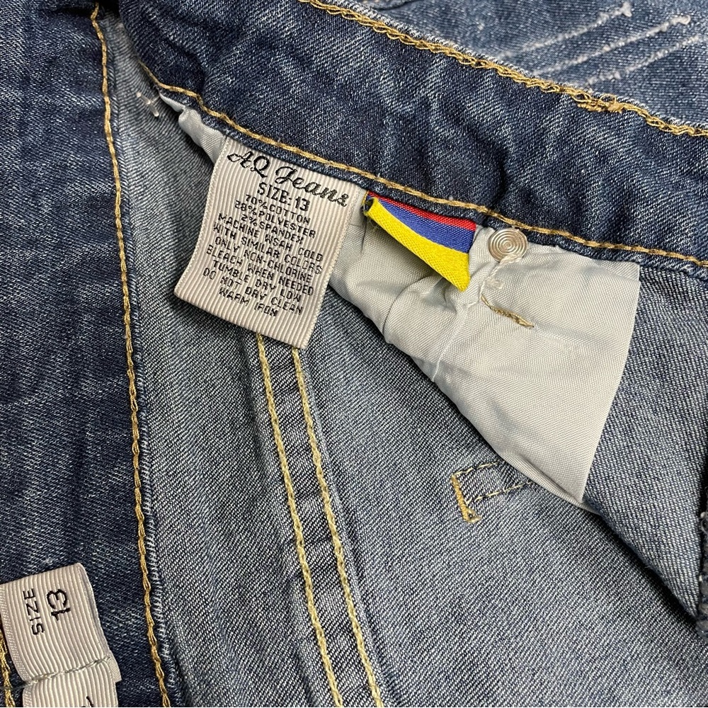 AQ Jeans Denim - Picture 7 of 7